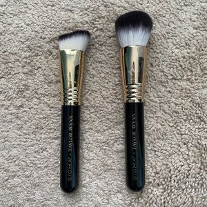 Sigma x Taylor Wynn smooth undereye and dense powder brushes